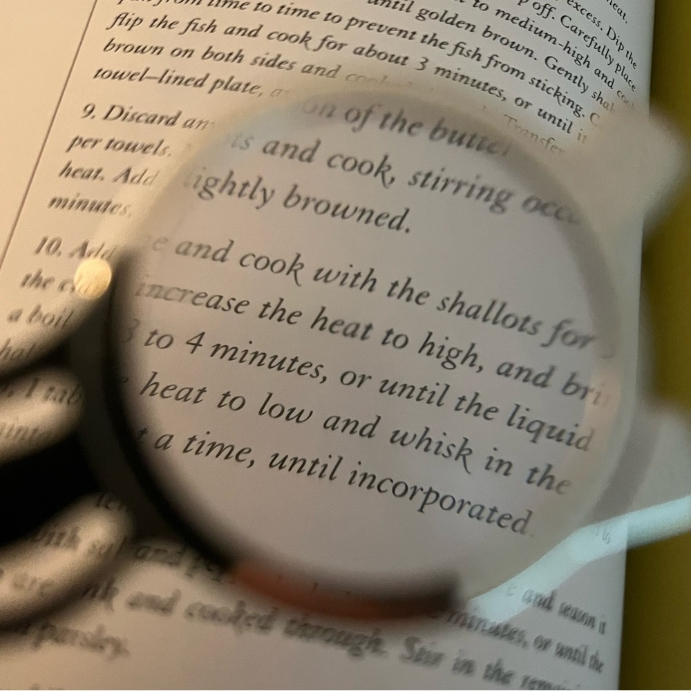 Tiffany & Co. Silver Magnifying Glass Bookmark - Picture 8 of 8